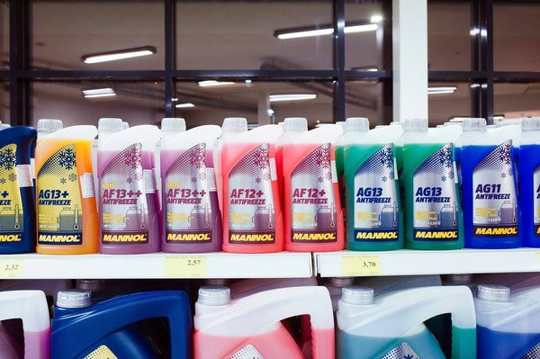 Comment choisir le bon liquide de refroidissement pour son véhicule ?